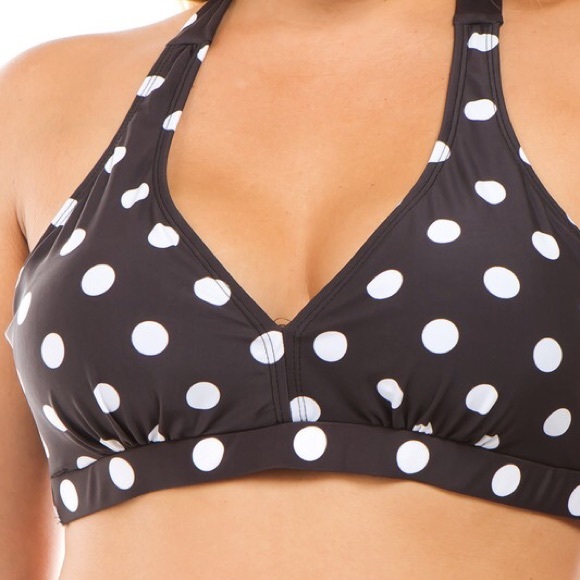 ✨Last 1✨Plus Classic Polka Dot Swimsuit - Picture 4 of 4